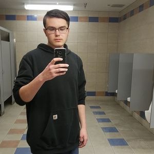 Meet your Posher, Jeremy